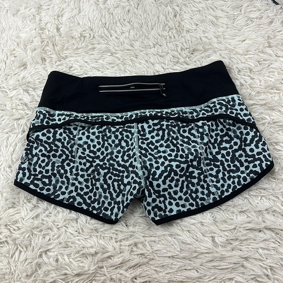 Lululemon Run: Speed Short *Block-It Pocket Ace Spot Tranquil Blue Black / Black - Picture 3 of 4